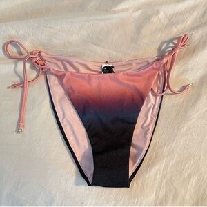 NWT! Victoria’s Secret Pink and Navy Blue Ombre Bikini Bottom
Size L